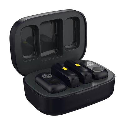 Hollyland LARK A1 wireless microphone kit with open case
