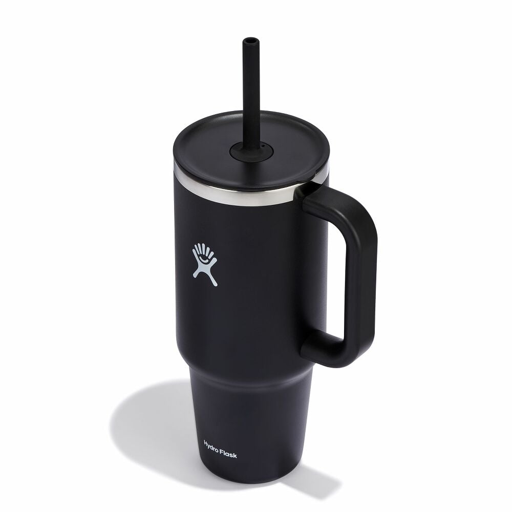 Enjoy cold drinks for hours with the Hydro Flask 1183ml Travel Tumbler, featuring a secure lid and easy-grip handle for everyday convenience.