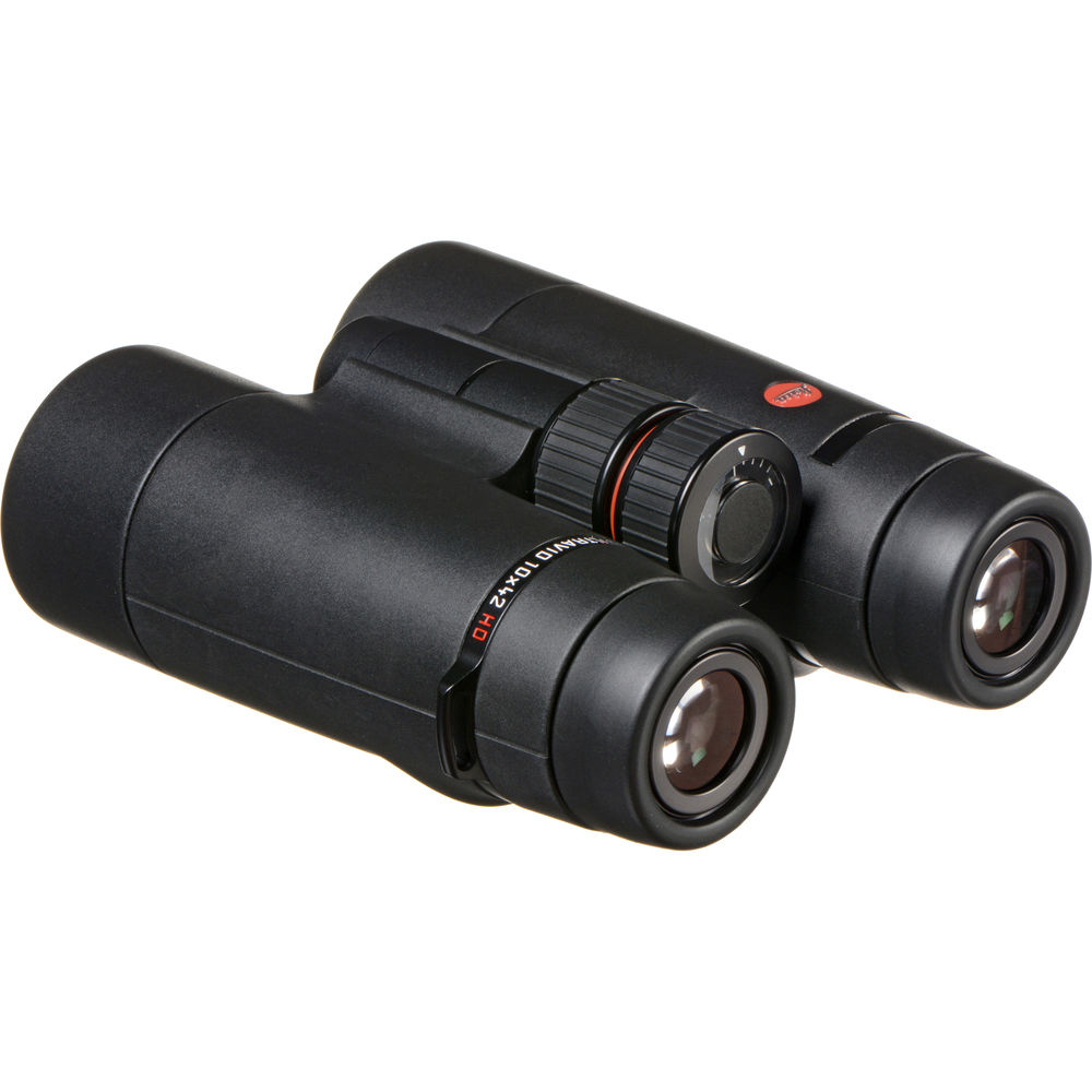 High-performance 10×42 binoculars with durable, waterproof design
