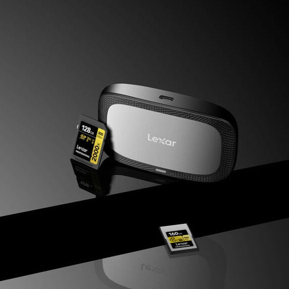 C300MK2＋lexarcfast256GBリーダー LEXAR LMS0633064G-BNNNG - Communica [Part No: LEXAR LMS0633064G-BNNNG] ビデオカメラ