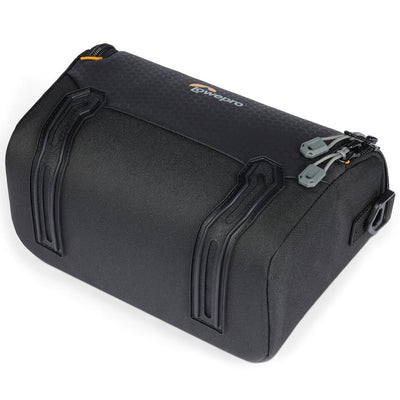 Lowepro Adventura SH 140 III black shoulder bag for mirrorless camera with kit lens
