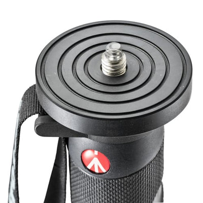 The Manfrotto XPRO OVER Aluminium 4-section Monopod is a high-performance monopod ideal for the photographer who wants a wide variety of shooting angles.