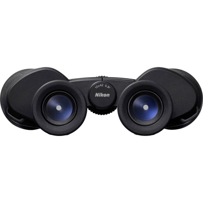 Nikon ACTION binoculars with a wide field of view and multilayer coatings