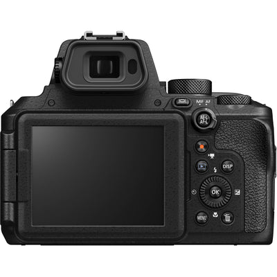 Nikon COOLPIX P950 with super-telephoto zoom lens.