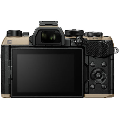 OM-5 Mark II camera with 5-axis stabilisation for sharp handheld shots
