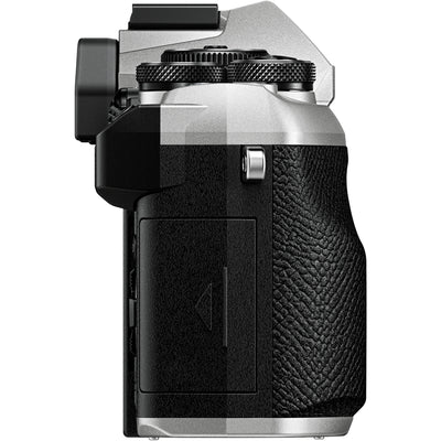 OM-5 Mark II camera with 5-axis stabilisation for sharp handheld shots.