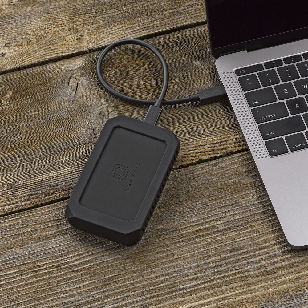 Oyen Digital U34 Bolt USB4 External SSD, portable aluminium drive with USB-C port
