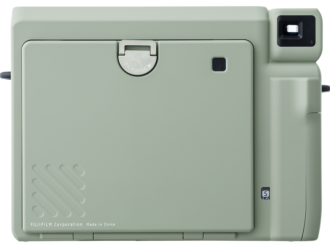 FUJIFILM Instax Wide 400 instant film camera featuring automatic exposure, self-timer, and a stylish retro design for wide-format instant photos.