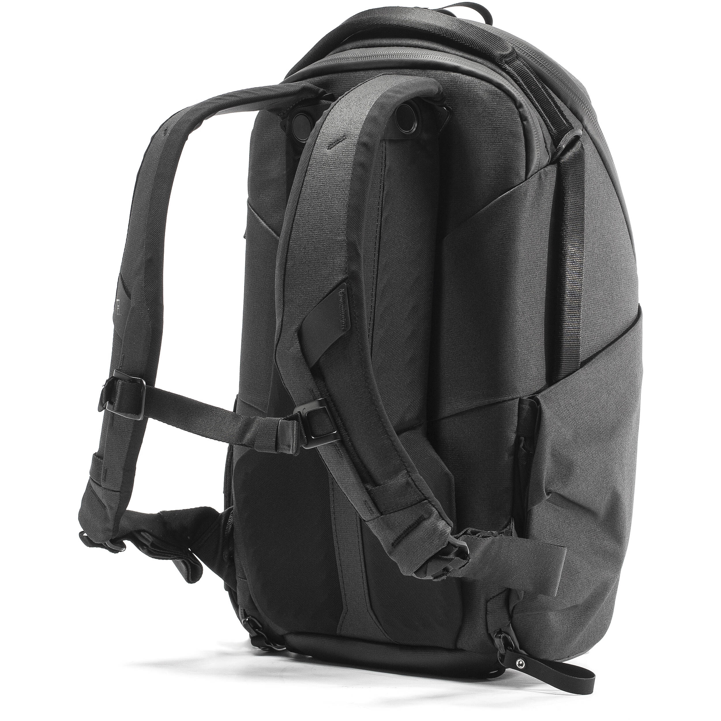 Everyday Backpack Zip with 270-degree UltraZip top and side access, expandable pockets and padded straps.
