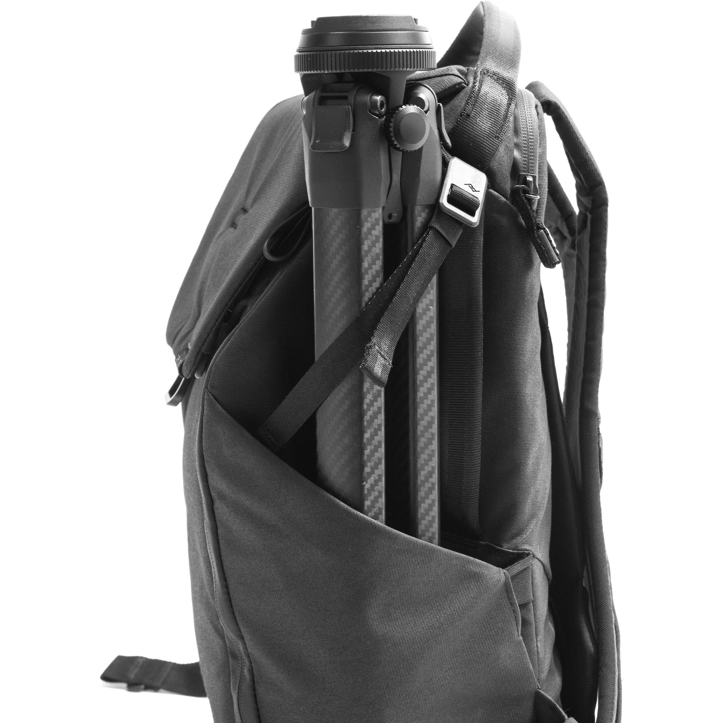 Everyday Backpack with top MagLatch, side pockets, FlexFold dividers, and padded straps.
