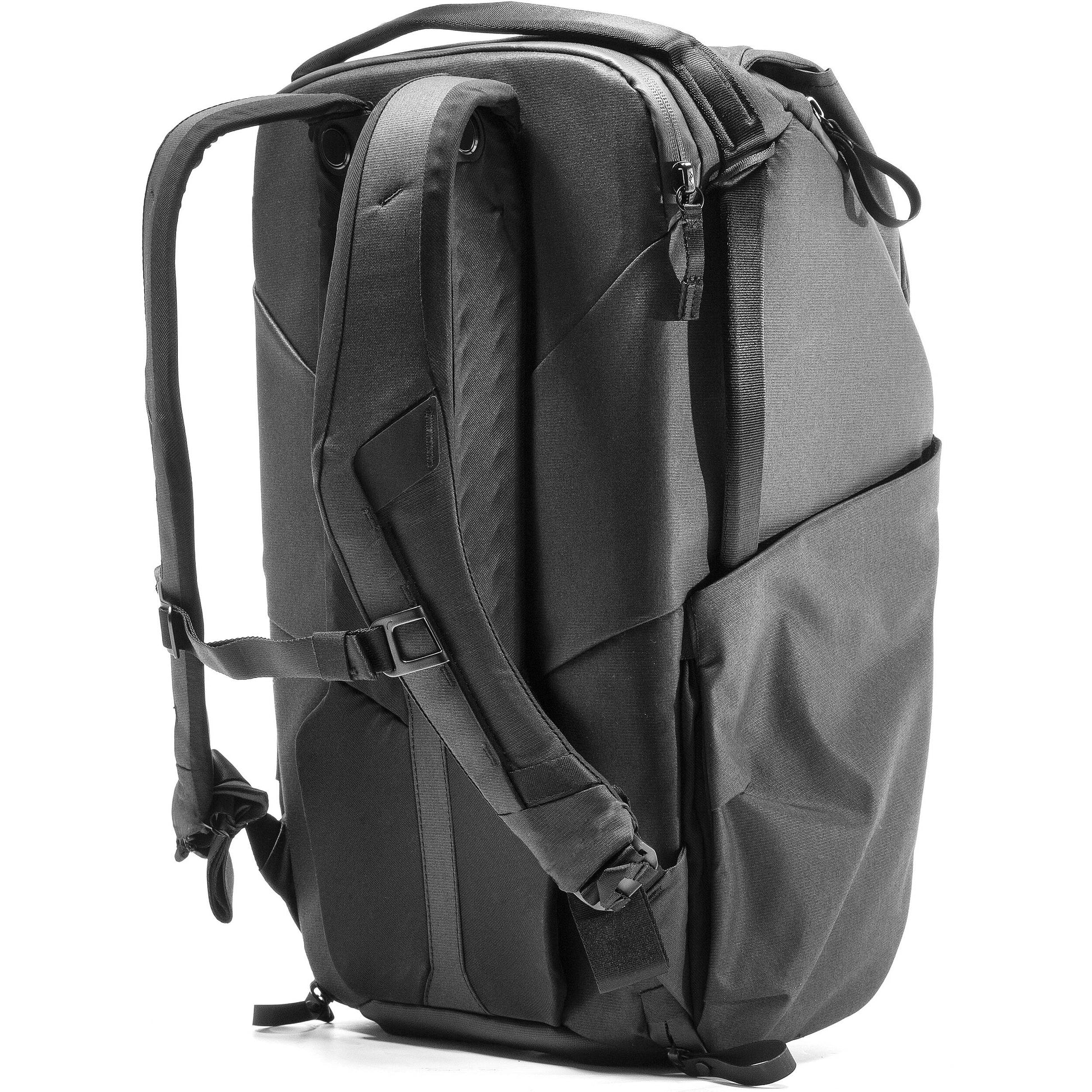 Peak Design 30L Everyday Backpack in Charcoal with top access side pockets and padded straps.