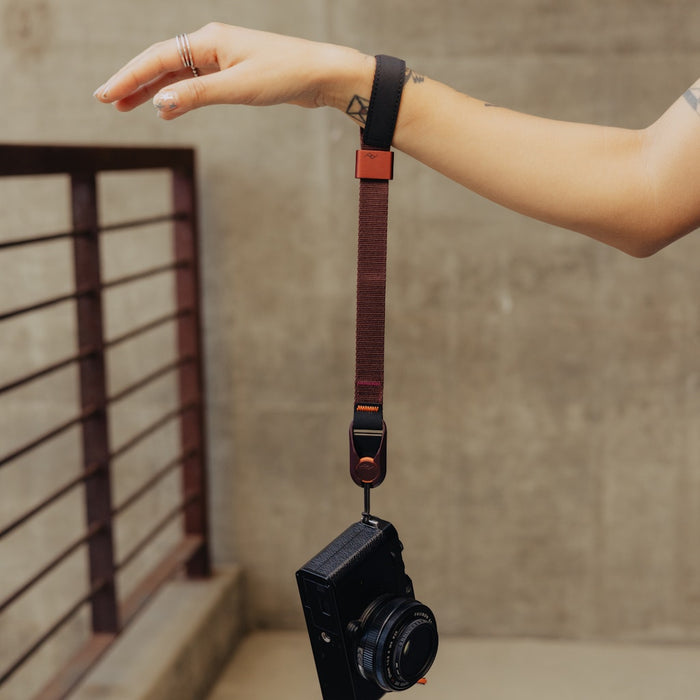 Peak Design Cuff Camera Wrist Strap (Eclipse) – Outdoorphoto
