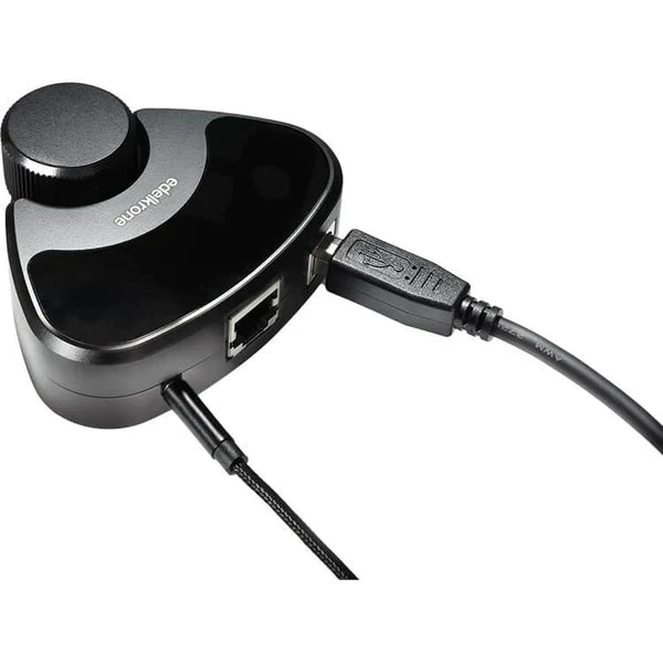 Edelkrone USB Adaptor for connecting motion devices to computers and power sources.