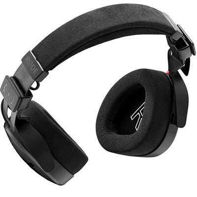 RODE's first professional headphones offer outstanding performance, comfort and functionality. The NTH-100 is ideal for podcasting, streaming or studio work.