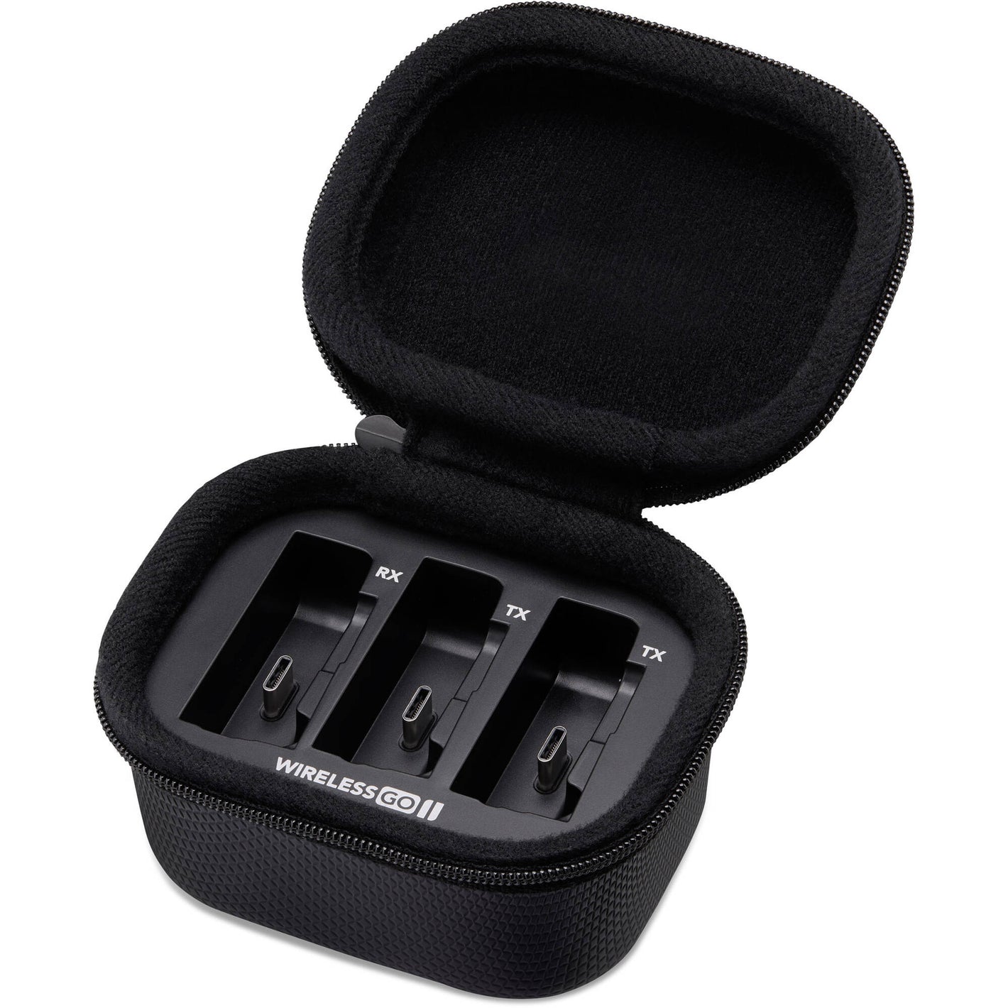 A robust charging case designed to protect your gear while powering it. Compatible with both transmitters and the receiver of the RODE Wireless GO II.