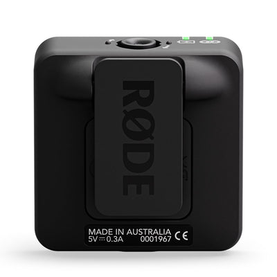 Boasting a transmitter and receiver that includes broadcast-quality microphones that offer dual-channel recordings and seamless connectivity.