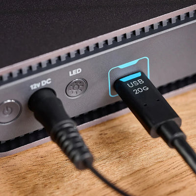 A hard drive with a USB-type C port and fast 250 MB/s transfer speeds is ideal for content creators to transfer quality work at an immense speed.