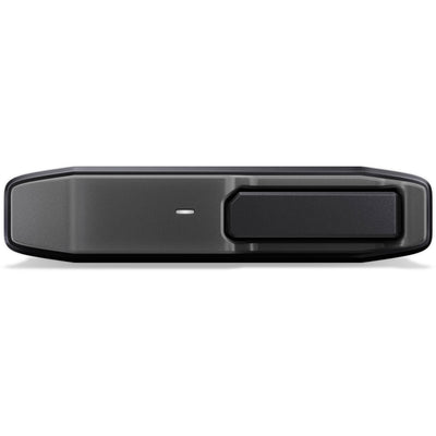 PRO-BLADE Transport portable SSD setup for high-speed USB-C transfers