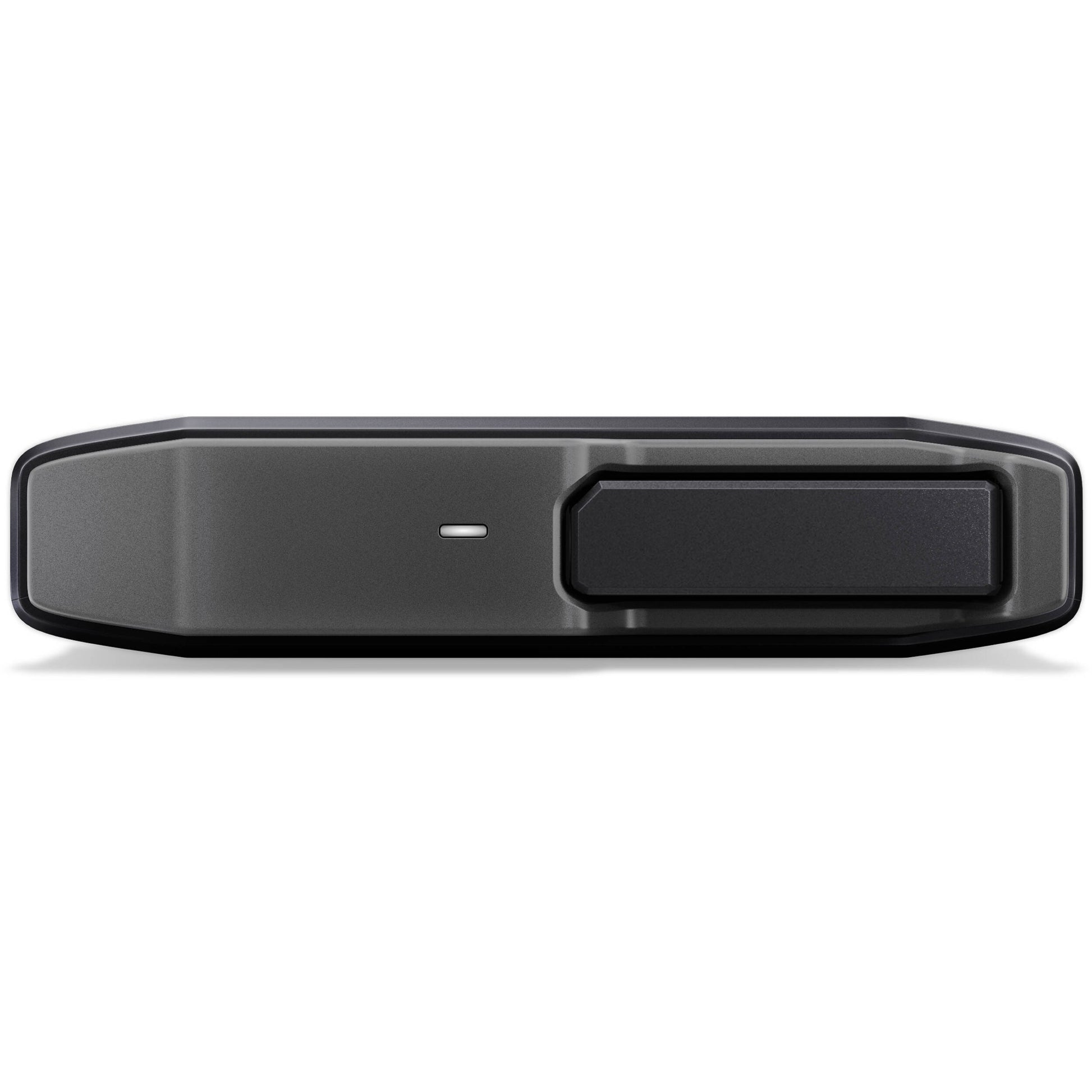 PRO-BLADE Transport portable SSD setup for high-speed USB-C transfers
