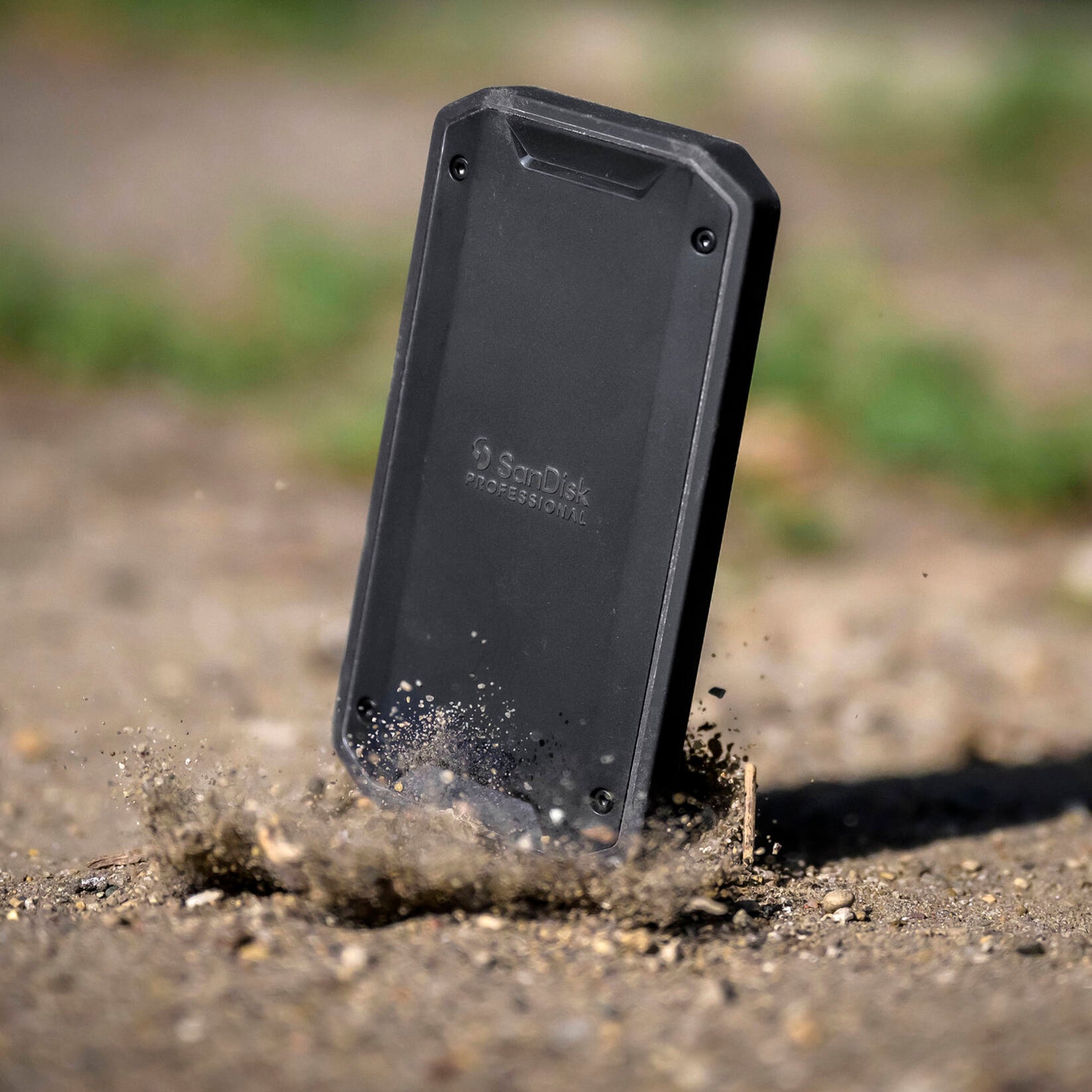 SanDisk PRO G40 portable SSD with Thunderbolt 3 and USB-C connectivity