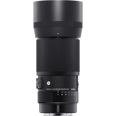 Sigma 105mm f/2.8 DG DN Macro Art Lens for Leica L – 1:1 macro with f/2.8 aperture and professional optical quality.