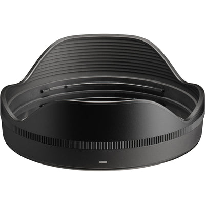 High-power versatile Sigma 20–200mm f/3.5–6.3 lens with compact design and fast autofocus.
