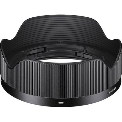 Sigma AF 24mm f/2 DG DN wide-angle prime lens for Leica L full-frame mirrorless cameras.