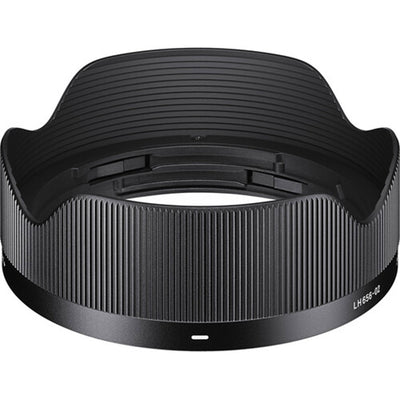 Sigma AF 24mm f/2 DG DN wide-angle prime lens for full-frame mirrorless cameras.