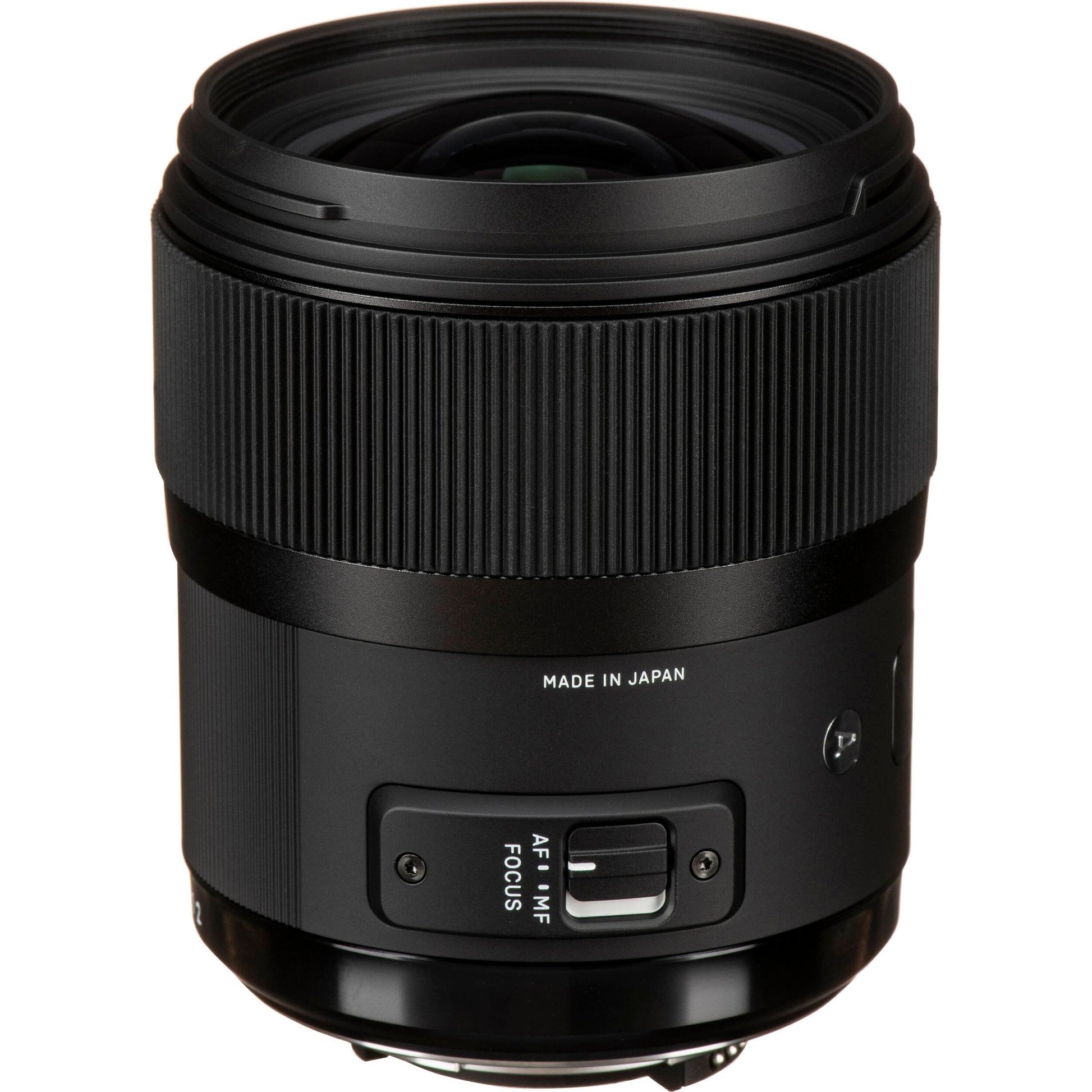 Sigma 35mm f/1.4 Art Lens for Nikon – wide-angle prime with f/1.4 aperture.