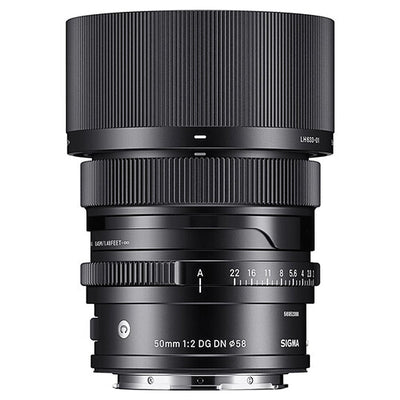 Sigma 50mm f/2 DG DN Contemporary Lens for Leica L – compact, lightweight, and sharp with a fast f/2 aperture, perfect for everyday shooting and stunning portraits.