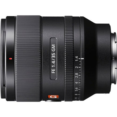 Sony FE 35mm f/1.4 GM – premium wide-angle prime lens with fast f/1.4 aperture, G Master optics, and smooth bokeh.