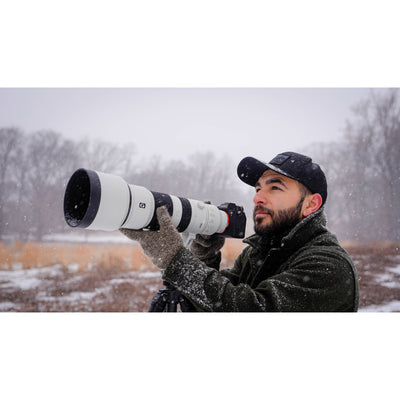 Sony FE 400-800mm f/6.3-8 G OSS Lens – super-telephoto zoom with built-in Optical SteadyShot, ideal for wildlife, sports, and distant subjects.