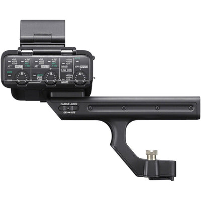 Sony FX30 Cinema Camera with Handle – compact Super 35 cinema camera featuring 4K recording, advanced autofocus, and detachable top handle for pro video production.