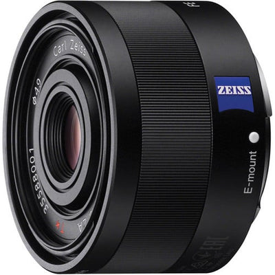 Sony Sonnar T FE 35mm f/2.8 ZA Lens – a compact Zeiss wide-angle prime delivering outstanding clarity, rich contrast, and superb portability for everyday photography.