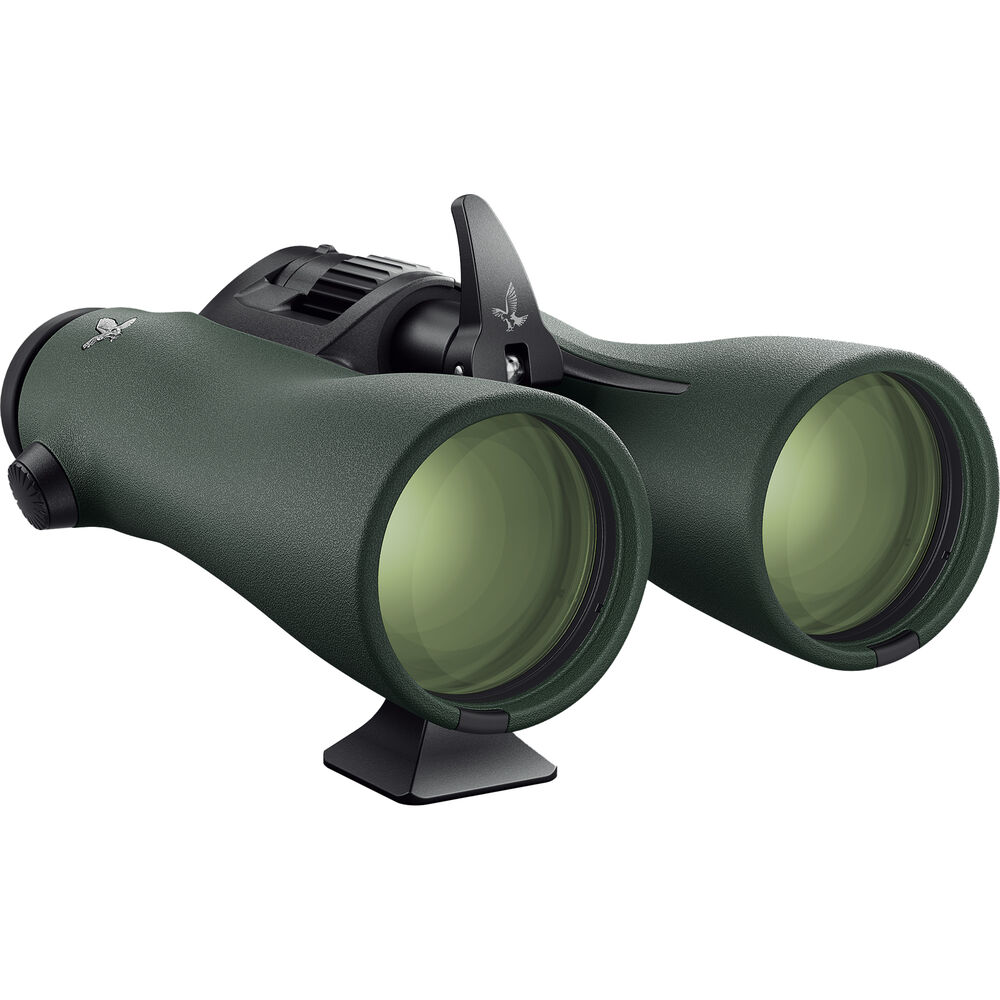 The NL Pure 14x52 binoculars deliver breathtaking detail in challenging light. It features a 52mm objective lens diameter and 14x magnification.