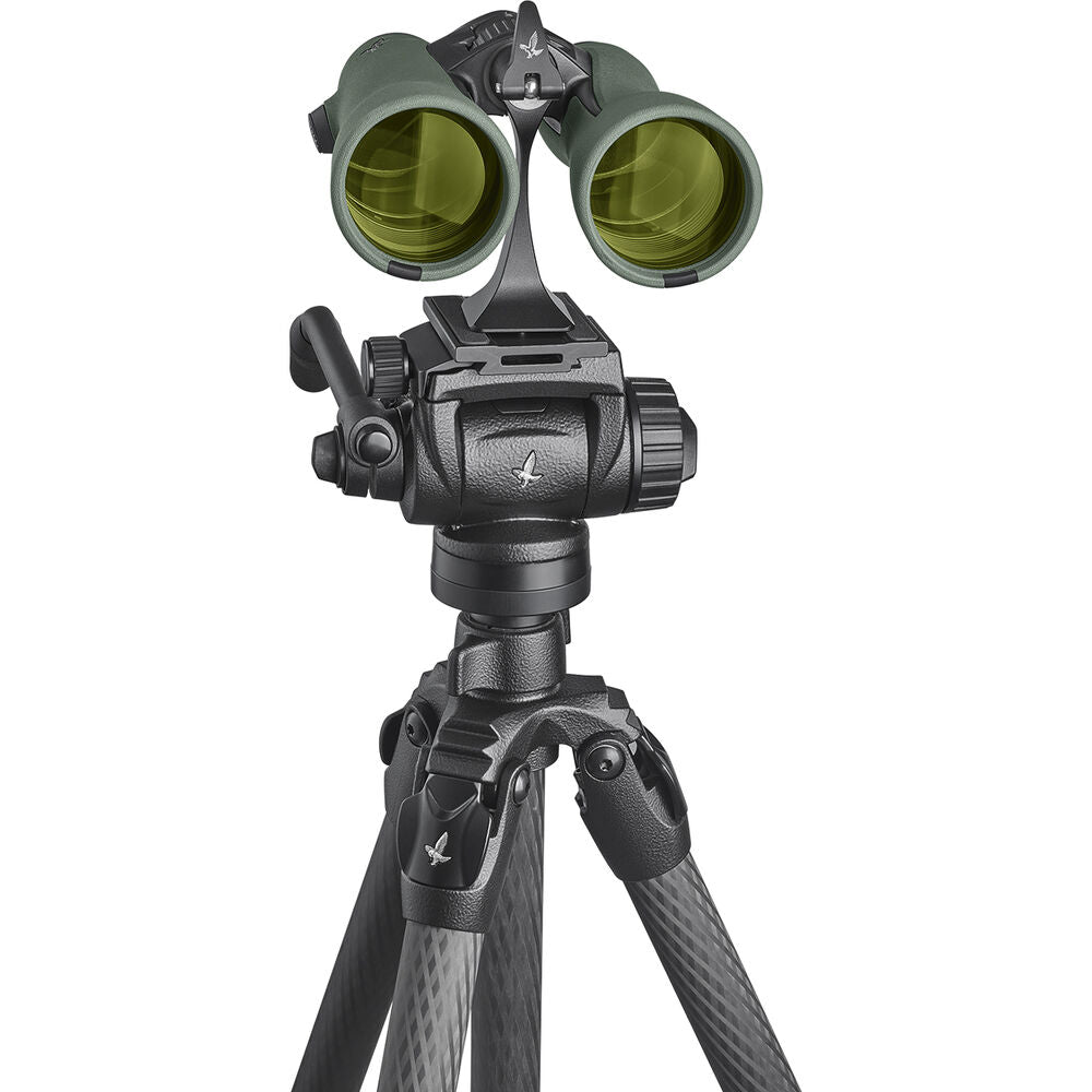 The NL Pure 14x52 binoculars deliver breathtaking detail in challenging light. It features a 52mm objective lens diameter and 14x magnification.