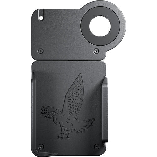 Capture beautiful sightings on your smartphone through your binoculars with an adaptor that is lightweight and perfect for travel.