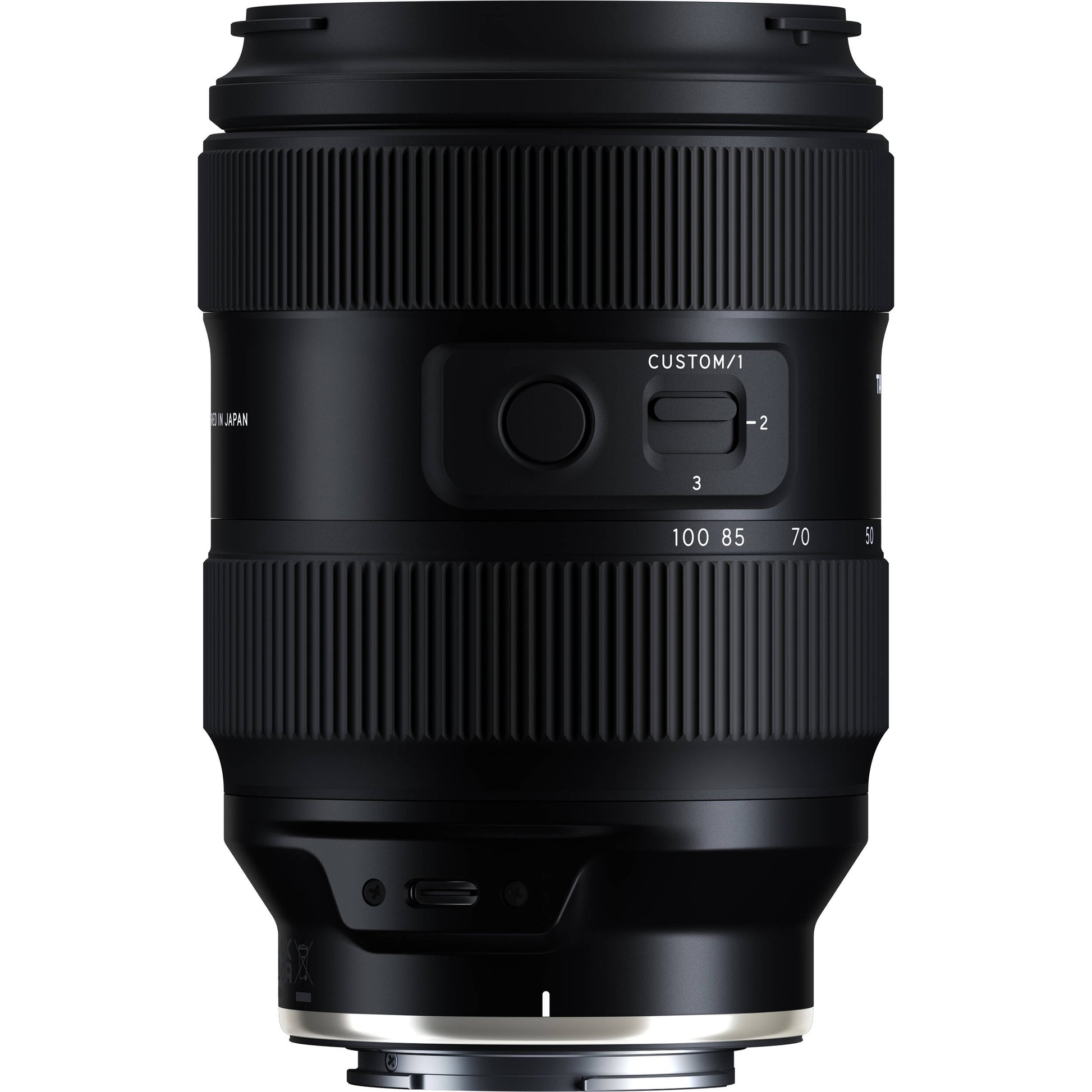 High-resolution Tamron 35-100mm f/2.8 mirrorless lens