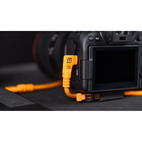 Tether Tools TetherPro USB Type-C Male to USB Type-C Male Cable (9.4m, Orange) – High-visibility cable designed for professional tethering, featuring reinforced connectors, dual TetherBoost amplifiers, and weather-resistant housing for stable data transfer.