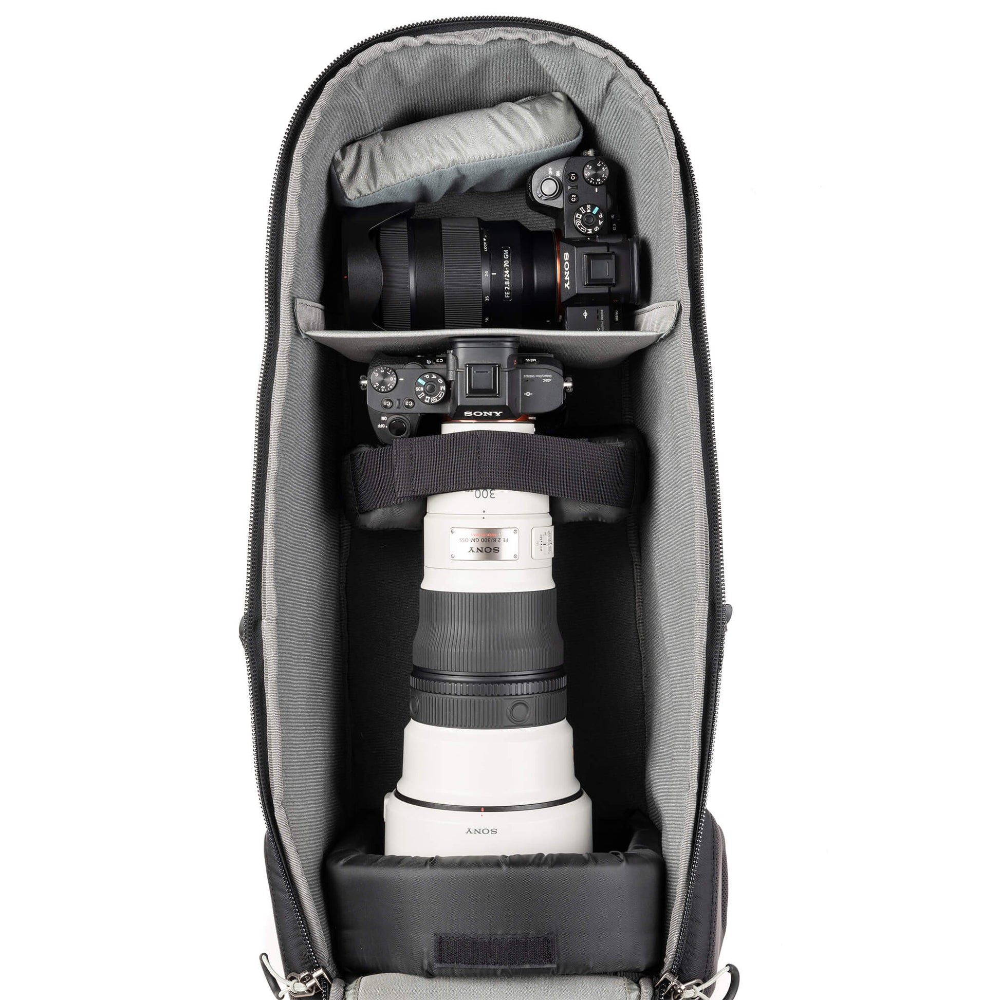 Camera backpack 32 L, rear access, padded, fits super telephoto gear