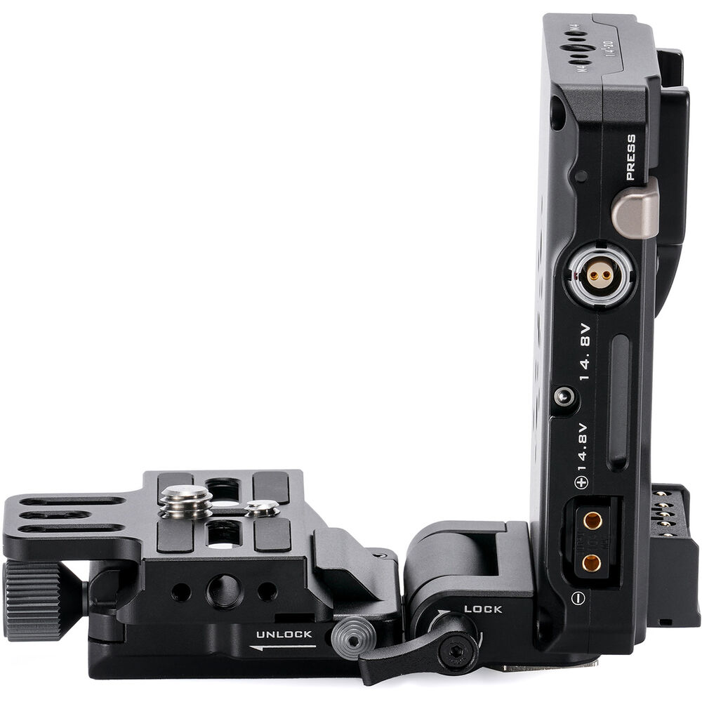 V-Mount battery plate with Arca quick release and outputs