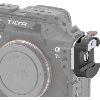 Use the NATO to Rosette Adaptor to securely attach side handles to your camera rig with stable connections.