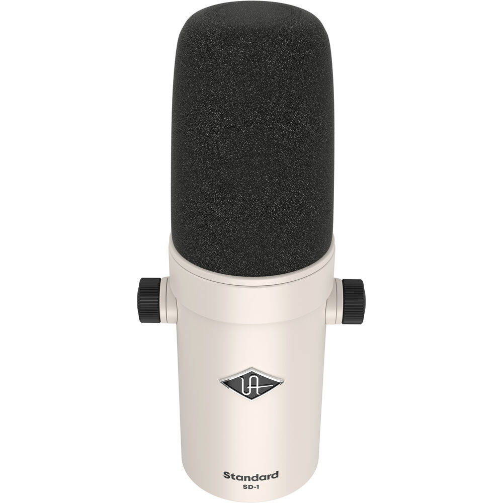 SD-1 dynamic microphone front view