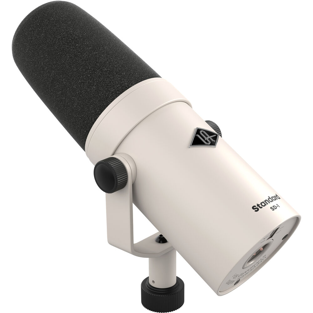 SD-1 dynamic microphone side view
