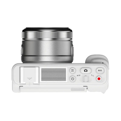 YASHICA City 200 compact digital camera with 10x optical zoom.