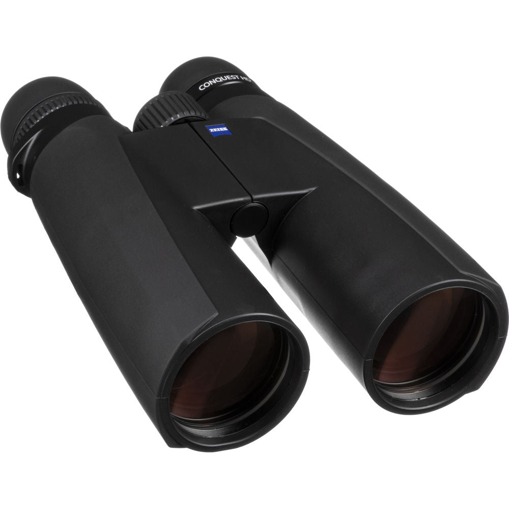 Exploring the outdoors first light or late at night? The Conquest 10x56 is ideal with wide fields of view, outstanding brightness and high-contrast images. 