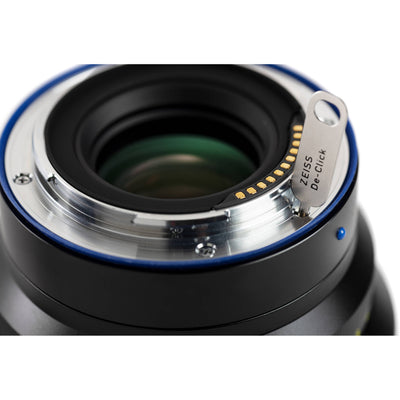 Zeiss Otus ML 50mm f/1.4 for Canon RF. Premium standard prime lens with f/1.4 aperture, superb sharpness, creamy bokeh, and durable all-metal housing.