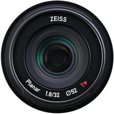 Zeiss Touit 32mm f/1.8 for Sony E. APS-C standard prime with f/1.8 aperture, sharp optics, natural colours, and a lightweight, travel-ready build.