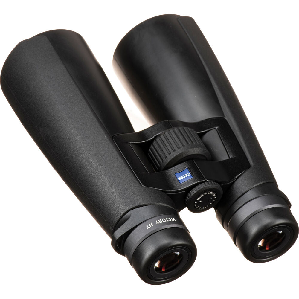 This is the most powerful binocular for observing outdoor wildlife at night thanks to a light transmission of 95% and large exit pupils. Weighs 1039g.