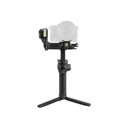 Features wireless shutter capabilities, improved fill light, and an optimised sling structure. Effortlessly control your camera to capture your visions.